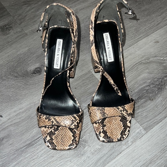 Chelsea & Violet Shoes Chelsa Violet Heels Poshmark